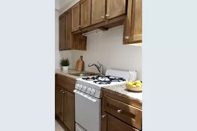 924 Beacon Street #8, Boston, MA 02215 - Photo 6