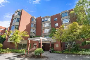 99 Florence, Newton, MA 02467 - Photo 2