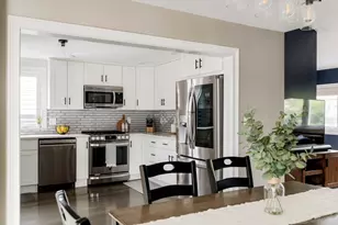 31 Henry St, Medford, MA 02155 - Photo 2