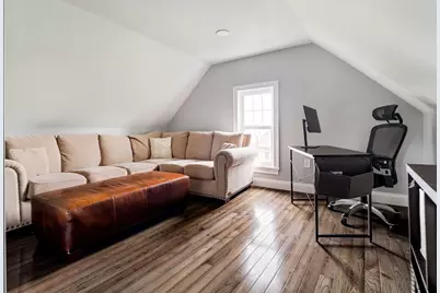 31 Henry St, Medford, MA 02155 - Photo 12