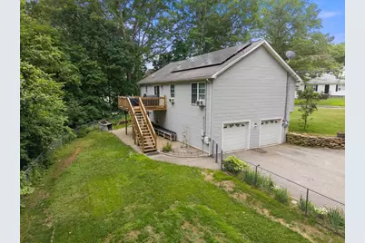 12 Charlton Rd, Dudley, MA 01571 - Photo 2