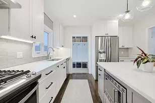 1343 Quincy Shore Dr, Quincy, MA 02169 - Photo 6