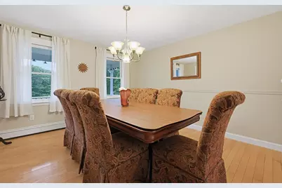 24 Rhodes St, Plainville, MA 02762 - Photo 12