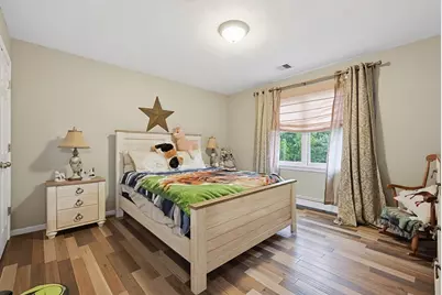 24 Rhodes St, Plainville, MA 02762 - Photo 18