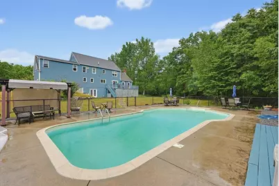24 Rhodes St, Plainville, MA 02762 - Photo 34