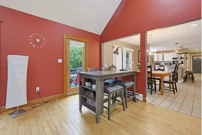 24 Rhodes St, Plainville, MA 02762 - Photo 16