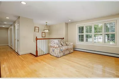 9 Crystal Ave, Leominster, MA 01453 - Photo 6
