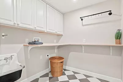 21 Erie Ave, Newburyport, MA 01950 - Photo 32