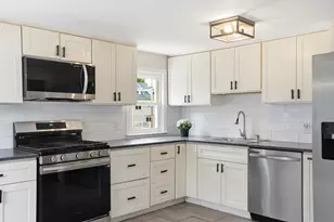 25 Julia Rd, Weymouth, MA 02191 - Photo 8