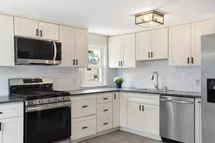 25 Julia Rd, Weymouth, MA 02191 - Photo 8
