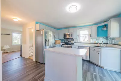 83 Beach St, Plymouth, MA 02360 - Photo 10