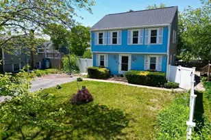 83 Beach St, Plymouth, MA 02360 - Photo 2