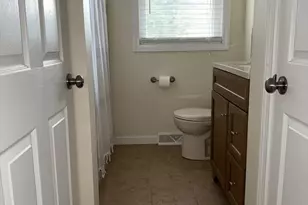 98 Indian Run Rd, Bellingham, MA 02019 - Photo 10