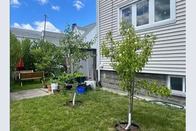 159 Willis Ave #1, Medford, MA 02115 - Photo 16