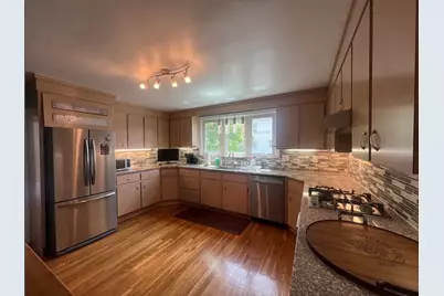 159 Willis Ave #1, Medford, MA 02115 - Photo 2