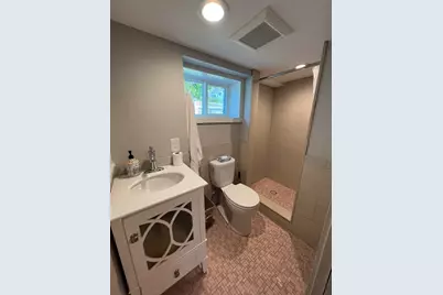 159 Willis Ave #1, Medford, MA 02115 - Photo 10