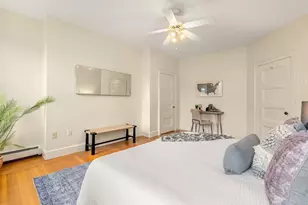 7 Regent Cir, Brookline, MA 02445 - Photo 16