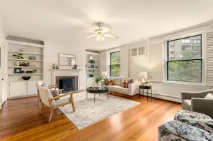 7 Regent Cir, Brookline, MA 02445 - Photo 6