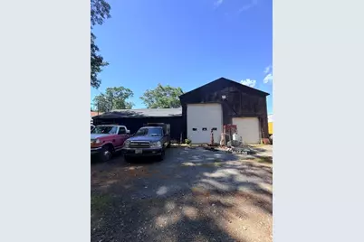 25 Beacon St, Amesbury, MA 01913 - Photo 36
