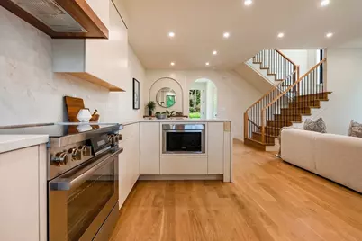 34 West Street #B, Newton, MA 02458 - Photo 2