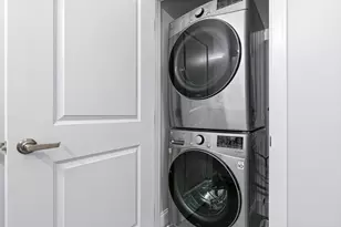 205 Maverick St, Boston, MA 02128 - Photo 20