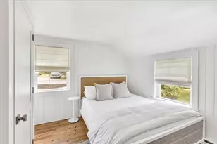 25 Lake Rd E, Yarmouth, MA 02673 - Photo 20