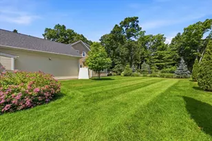 4 Chapel St, Newburyport, MA 01950 - Photo 36