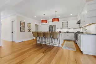 4 Chapel St, Newburyport, MA 01950 - Photo 10
