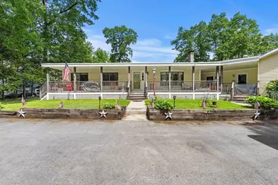 25R Beacon St, Amesbury, MA 01913 - Photo 1