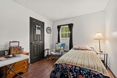25R Beacon St, Amesbury, MA 01913 - Photo 6