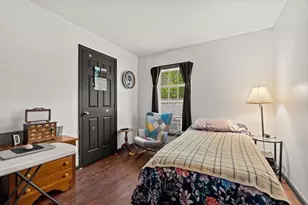25R Beacon St, Amesbury, MA 01913 - Photo 6