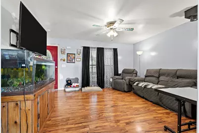 25 Beacon St, Amesbury, MA 01913 - Photo 34