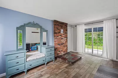 24 Helena St, Ludlow, MA 01056 - Photo 4
