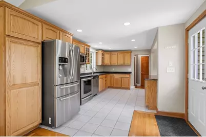 157 Russell Street, Peabody, MA 01960 - Photo 10