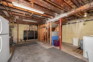 157 Russell St, Peabody, MA 01960 - Photo 28