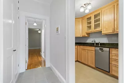 405 Commonwealth Ave #1, Boston, MA 02215 - Photo 4