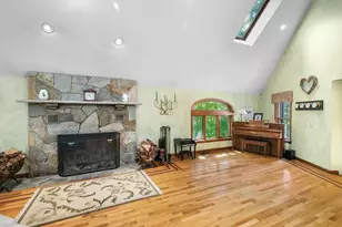 11 Rocky Woods Rd, Groveland, MA 01834 - Photo 8