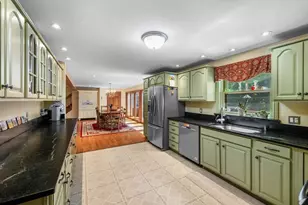 11 Rocky Woods Rd, Groveland, MA 01834 - Photo 16