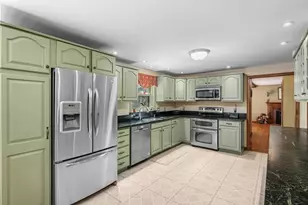 11 Rocky Woods Rd, Groveland, MA 01834 - Photo 18