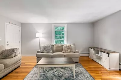 60 Vinton St #3, Melrose, MA 02176 - Photo 8
