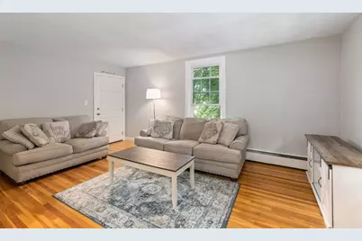60 Vinton St #3, Melrose, MA 02176 - Photo 12