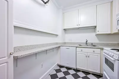 150 Rumford Ave #410, Mansfield, MA 02048 - Photo 8