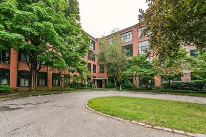 150 Rumford Ave #410, Mansfield, MA 02048 - Photo 1