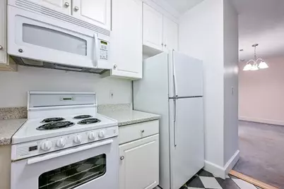 150 Rumford Ave #410, Mansfield, MA 02048 - Photo 10