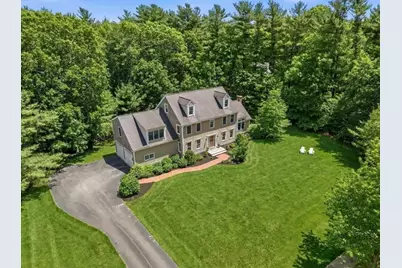 20 Lewis Farm Rd, Duxbury, MA 02332 - Photo 2