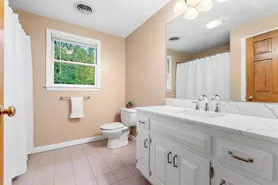 39 Jackson Cir, Franklin, MA 02038 - Photo 22