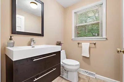 39 Jackson Cir, Franklin, MA 02038 - Photo 16