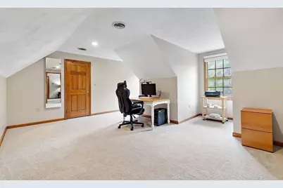 39 Jackson Cir, Franklin, MA 02038 - Photo 24
