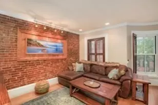 32 Rutland Sq, Boston, MA 02118 - Photo 8
