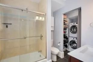 32 Rutland Sq, Boston, MA 02118 - Photo 18